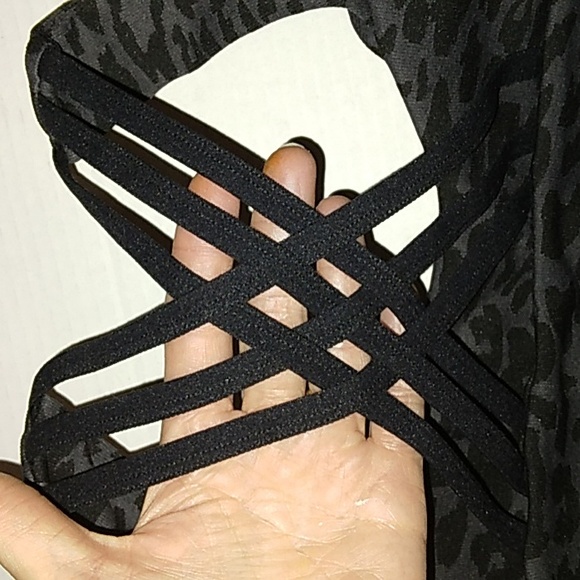 ★NWT★Marika Sport★Performance Seamless Crisscross Back Sports Bra★Large★ - Picture 12 of 14